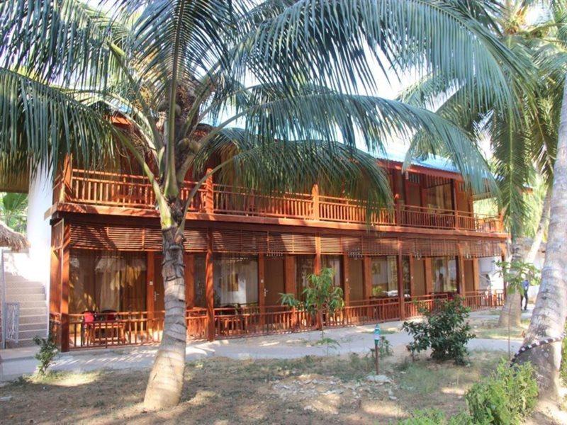 Pearl Park Beach Resort Lakshmanpur Eksteriør billede