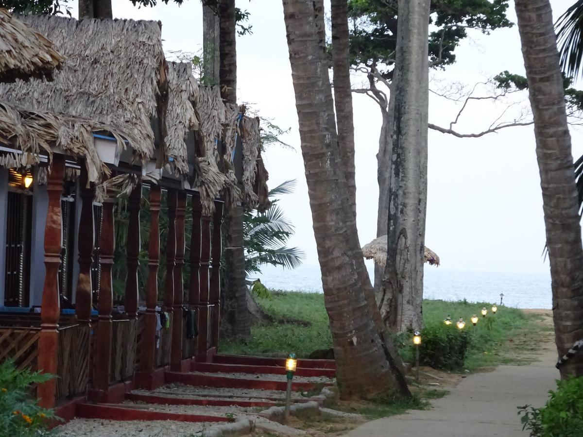 Pearl Park Beach Resort Lakshmanpur Eksteriør billede