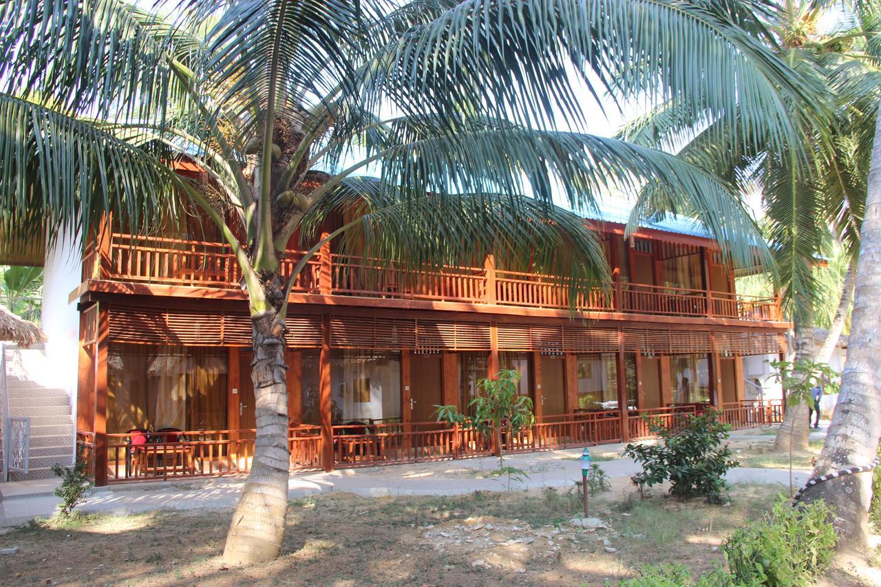 Pearl Park Beach Resort Lakshmanpur Eksteriør billede